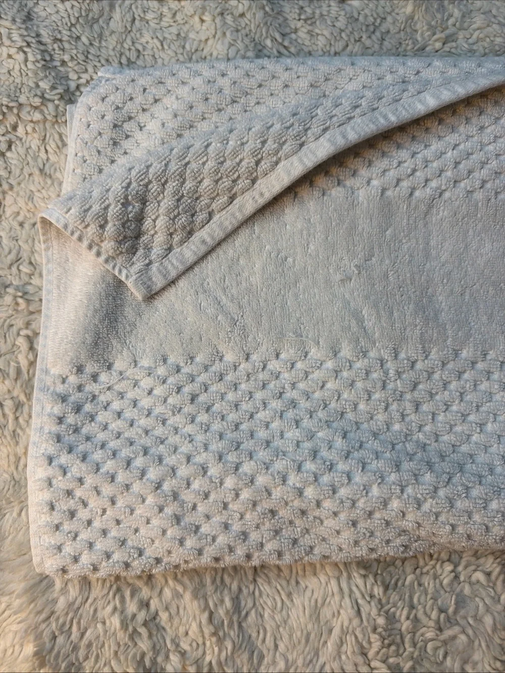 Beau Monde White 100% Combed Cotton Bath Towel 28”x52”
